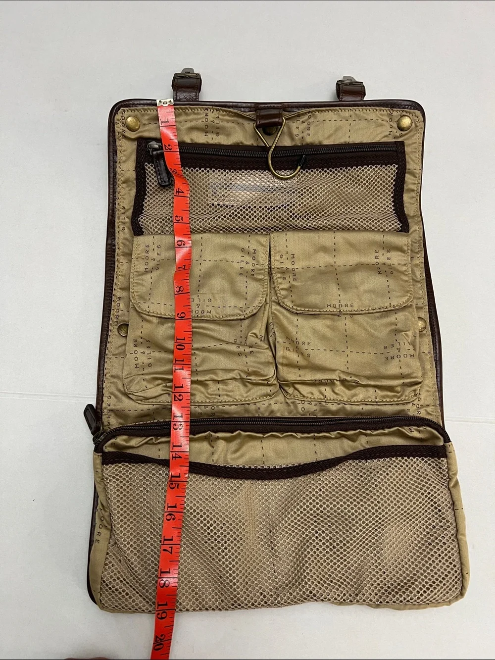 Moore & Giles Austin Hanging Wash Kit Leather Travel Bag